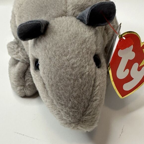 TY BEANIE BABY Tank Gray Armadillo 8" Plush 2-22-95 Original w/ Heart Tag #4031 - Picture 3 of 8